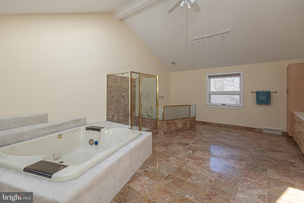 NEWTOWN, Pennsylvania, 18940, United States, 5 Bedrooms Bedrooms, ,5.5 BathroomsBathrooms,Residential,Forsale,2003972