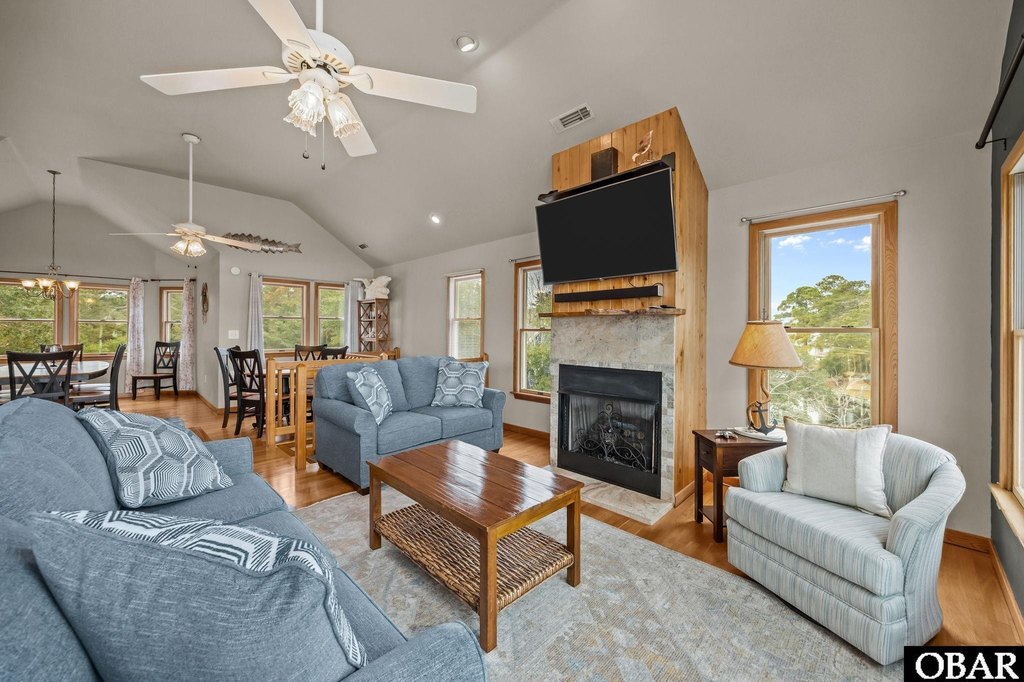 Kill Devil Hills, North Carolina, 27948, United States, 4 Bedrooms Bedrooms, ,3.5 BathroomsBathrooms,Residential,Forsale,2004898