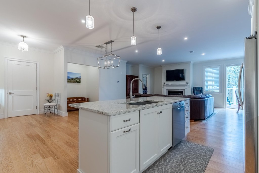 Exeter, New Hampshire, 03833, United States, 2 Bedrooms Bedrooms, ,2 BathroomsBathrooms,Residential,Forsale,2004718