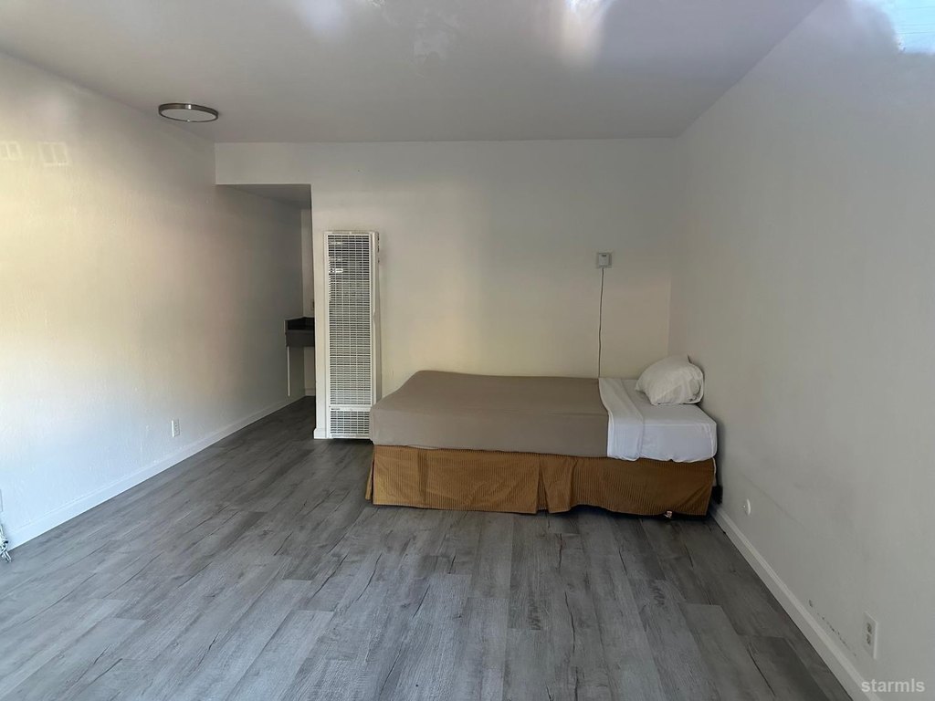 South Lake Tahoe, California, 96150, United States, ,Commercial,Forsale,2004006