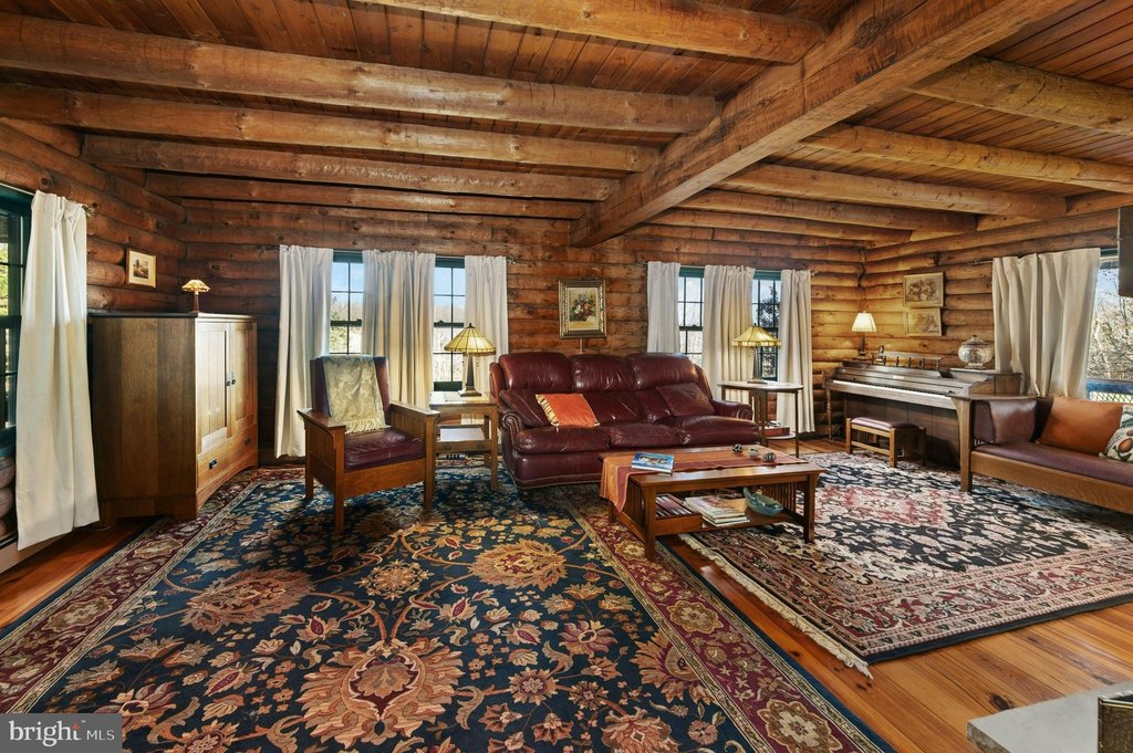 RIEGELSVILLE, Pennsylvania, 18077, United States, 4 Bedrooms Bedrooms, ,2 BathroomsBathrooms,Residential,Forsale,2009565