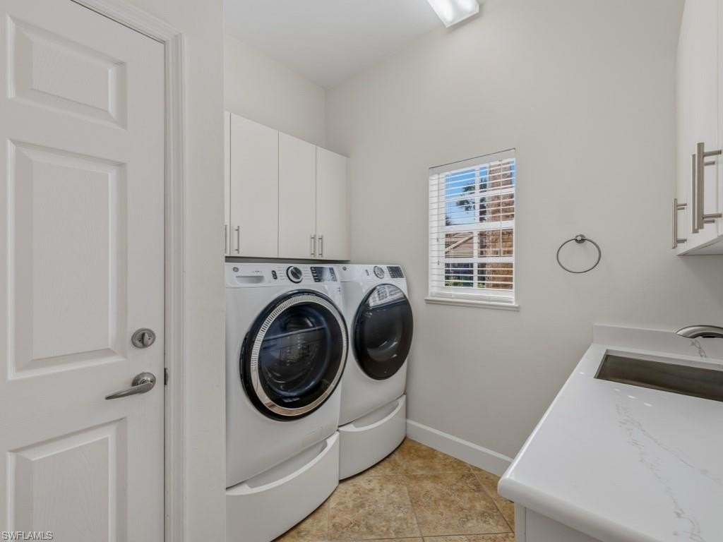 BONITA SPRINGS, Florida, 34134, United States, 4 Bedrooms Bedrooms, ,3.5 BathroomsBathrooms,Residential,Forsale,2004806