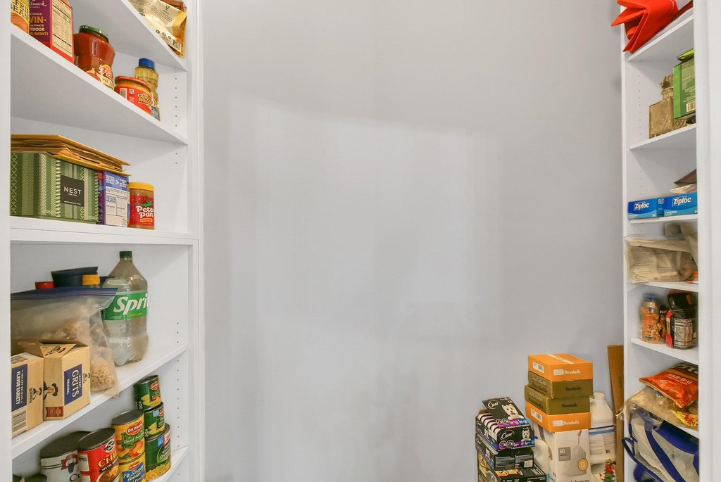 Chattanooga, Tennessee, 37402, United States, 2 Bedrooms Bedrooms, ,2 BathroomsBathrooms,Residential,Forsale,2004676