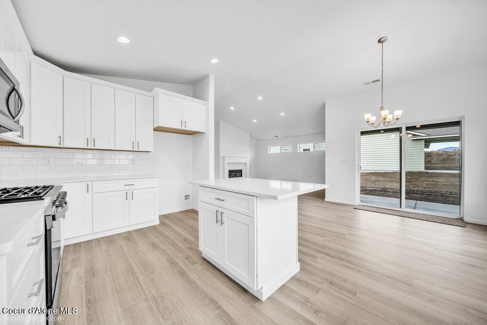 Post Falls, Idaho, 83854, United States, 3 Bedrooms Bedrooms, ,2 BathroomsBathrooms,Residential,Forsale,1984587