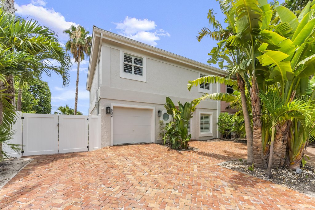 Delray Beach, Florida, 33483, United States, 3 Bedrooms Bedrooms, ,2.5 BathroomsBathrooms,Residential,Forsale,2004656