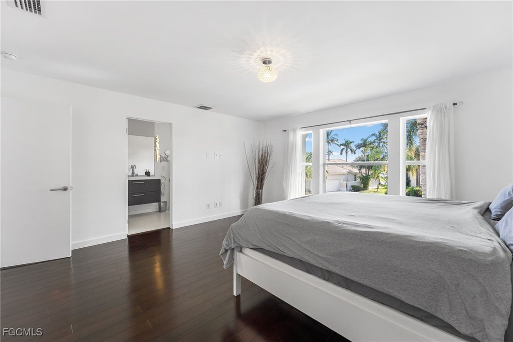 Fort Myers, Florida, 33908, United States, 5 Bedrooms Bedrooms, ,4 BathroomsBathrooms,Residential,Forsale,2004758