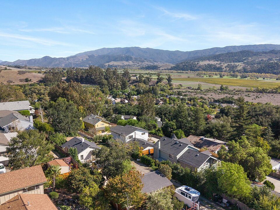 Solvang, California, 93463, United States, 4 Bedrooms Bedrooms, ,3 BathroomsBathrooms,Residential,Forsale,2004324