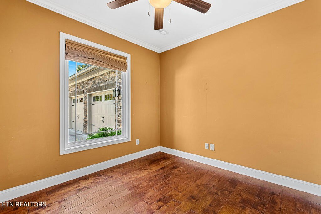 Loudon, Tennessee, 37774, United States, 3 Bedrooms Bedrooms, ,3.5 BathroomsBathrooms,Residential,Forsale,1960210