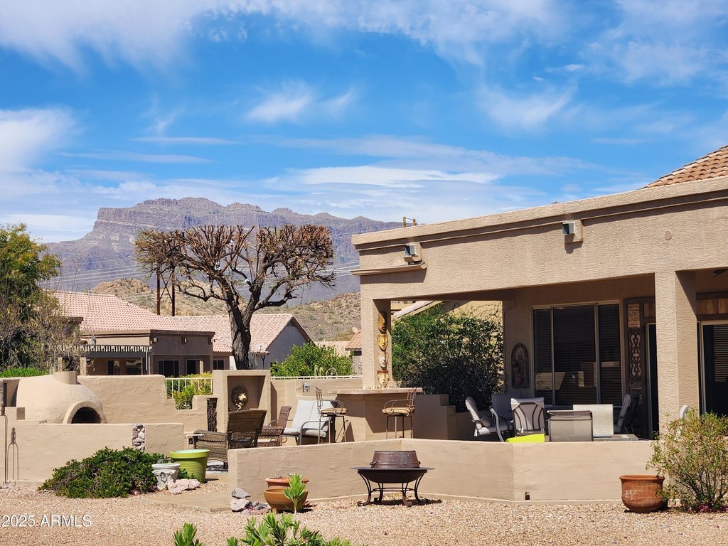 Gold Canyon, Arizona, 85118, United States, 3 Bedrooms Bedrooms, ,2 BathroomsBathrooms,Residential,Forsale,2004927