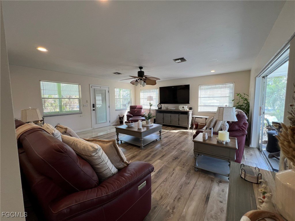 Sanibel, Florida, 33957, United States, 4 Bedrooms Bedrooms, ,2.5 BathroomsBathrooms,Residential,Forsale,2004809