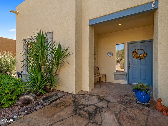 Tucson, Arizona, 85712, United States, 3 Bedrooms Bedrooms, ,2 BathroomsBathrooms,Residential,Forsale,2004426
