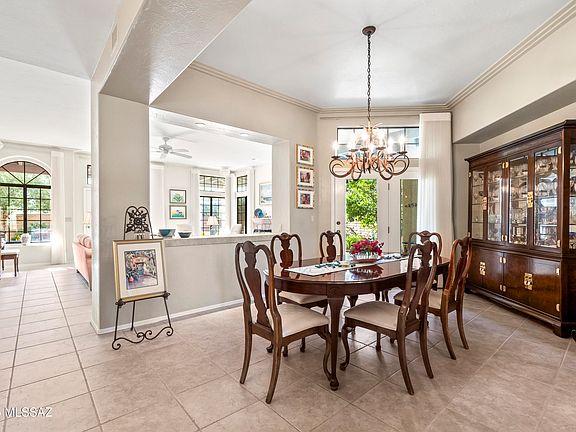 Tucson, Arizona, 85712, United States, 3 Bedrooms Bedrooms, ,2 BathroomsBathrooms,Residential,Forsale,2004426