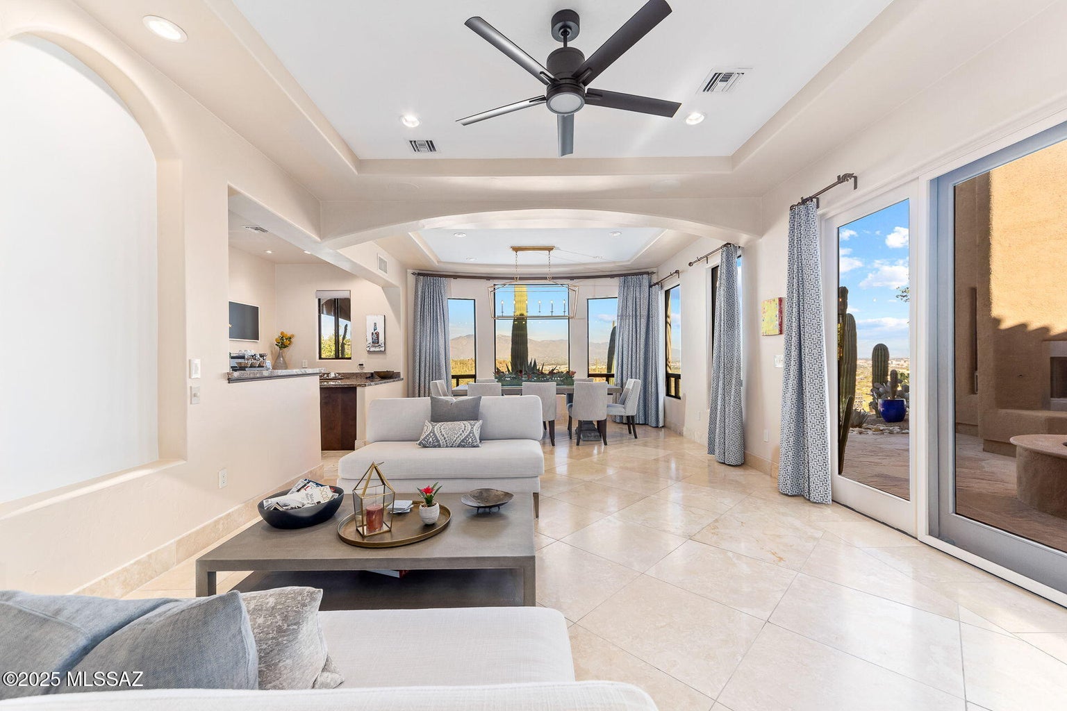 Tucson, Arizona, 85745, United States, 5 Bedrooms Bedrooms, ,5 BathroomsBathrooms,Residential,Forsale,2004432