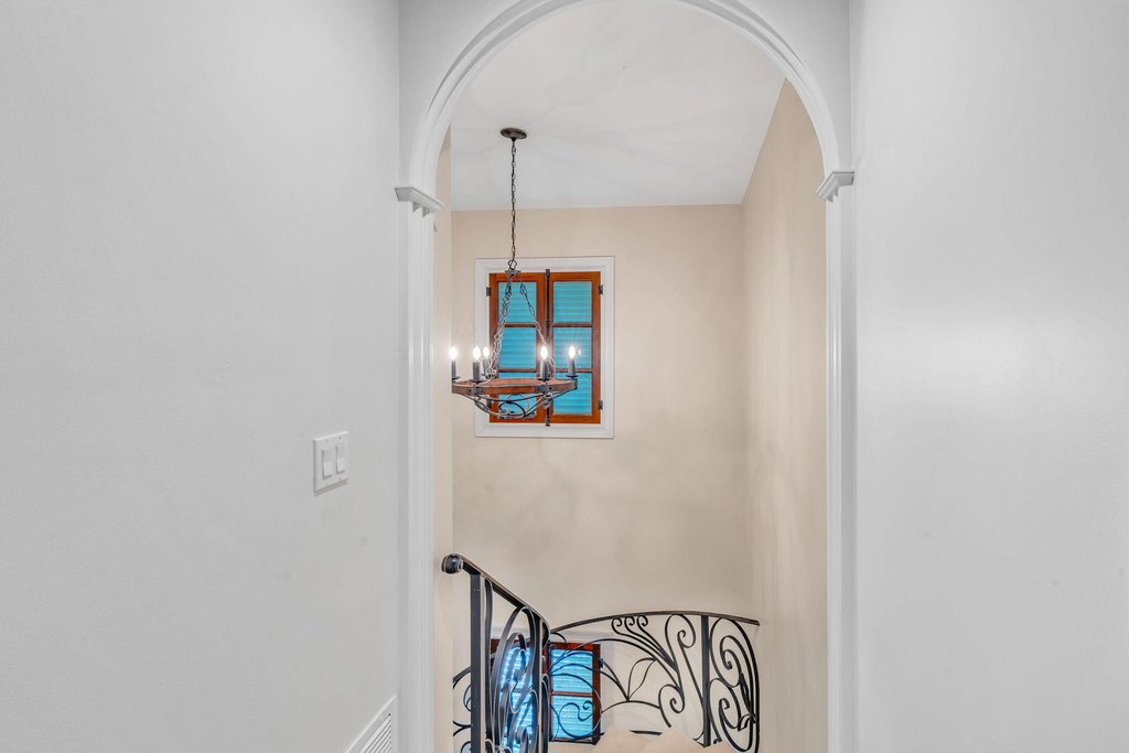 Key Colony, Florida, 33051, United States, 4 Bedrooms Bedrooms, ,4.5 BathroomsBathrooms,Residential,Forsale,2004355