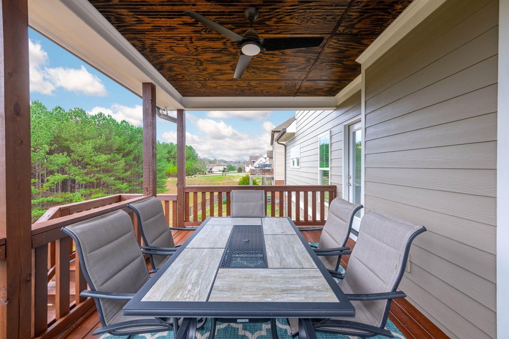 Soddy Daisy, Tennessee, 37379, United States, 4 Bedrooms Bedrooms, ,3.5 BathroomsBathrooms,Residential,Forsale,2009571