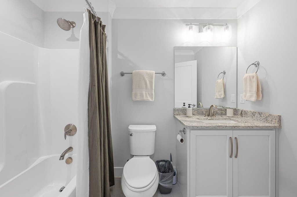 Soddy Daisy, Tennessee, 37379, United States, 4 Bedrooms Bedrooms, ,3.5 BathroomsBathrooms,Residential,Forsale,2009571