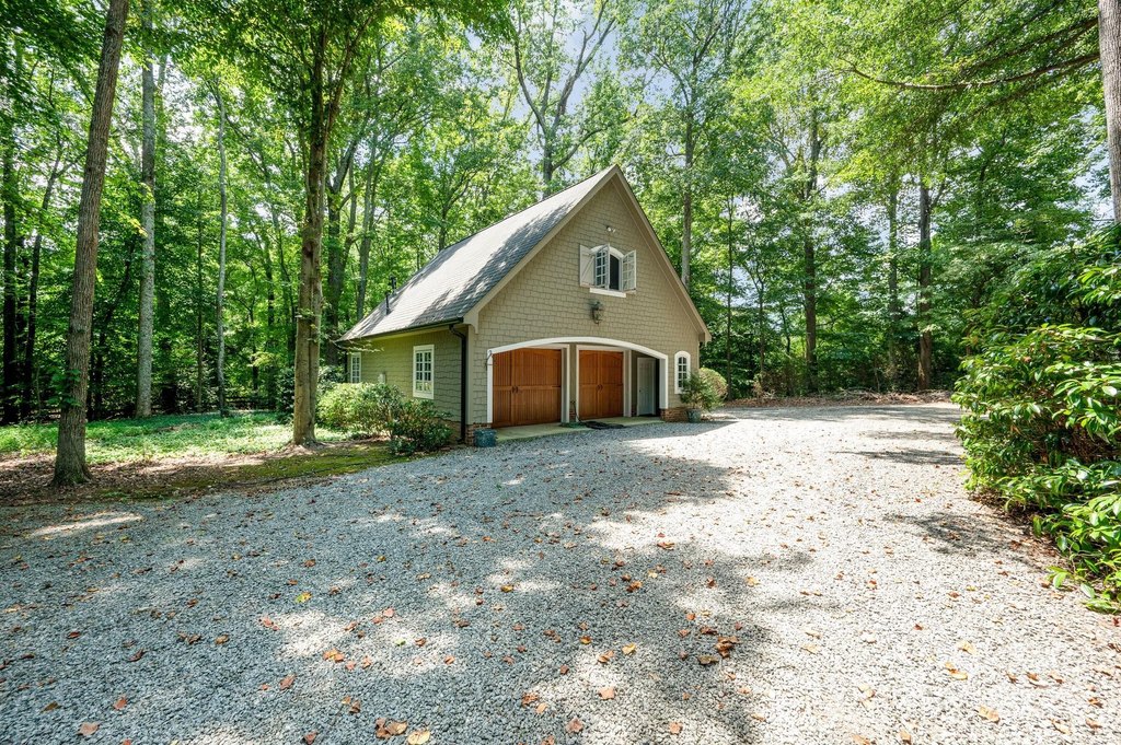 Iron Station, North Carolina, 28080, United States, 5 Bedrooms Bedrooms, ,4.5 BathroomsBathrooms,Residential,Forsale,2007723