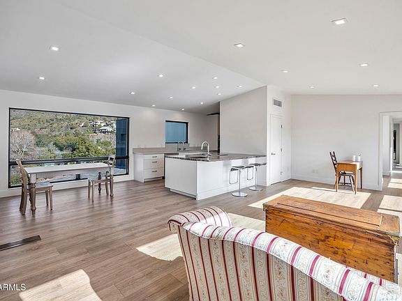 Sedona, Arizona, 86336, United States, 2 Bedrooms Bedrooms, ,2 BathroomsBathrooms,Residential,Forsale,2004629