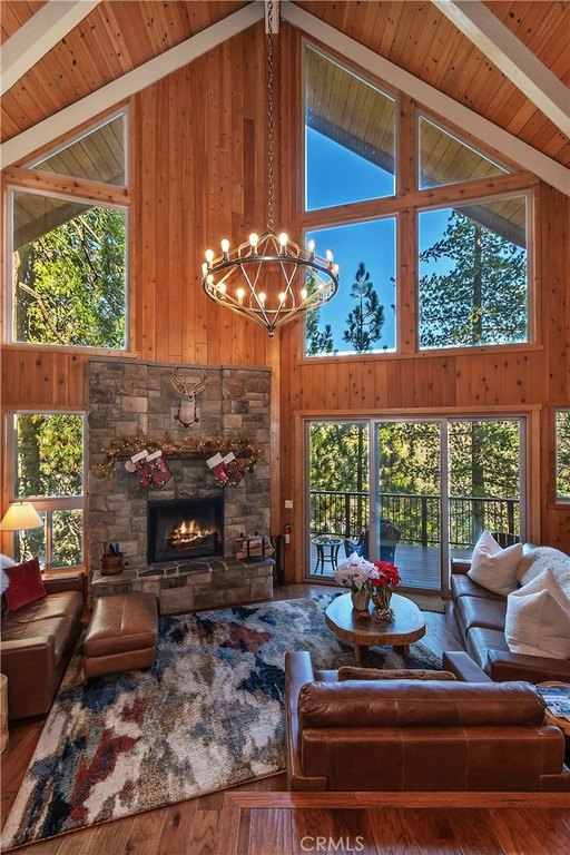 Lake Arrowhead, California, 92352, United States, 4 Bedrooms Bedrooms, ,4 BathroomsBathrooms,Residential,Forsale,2004864