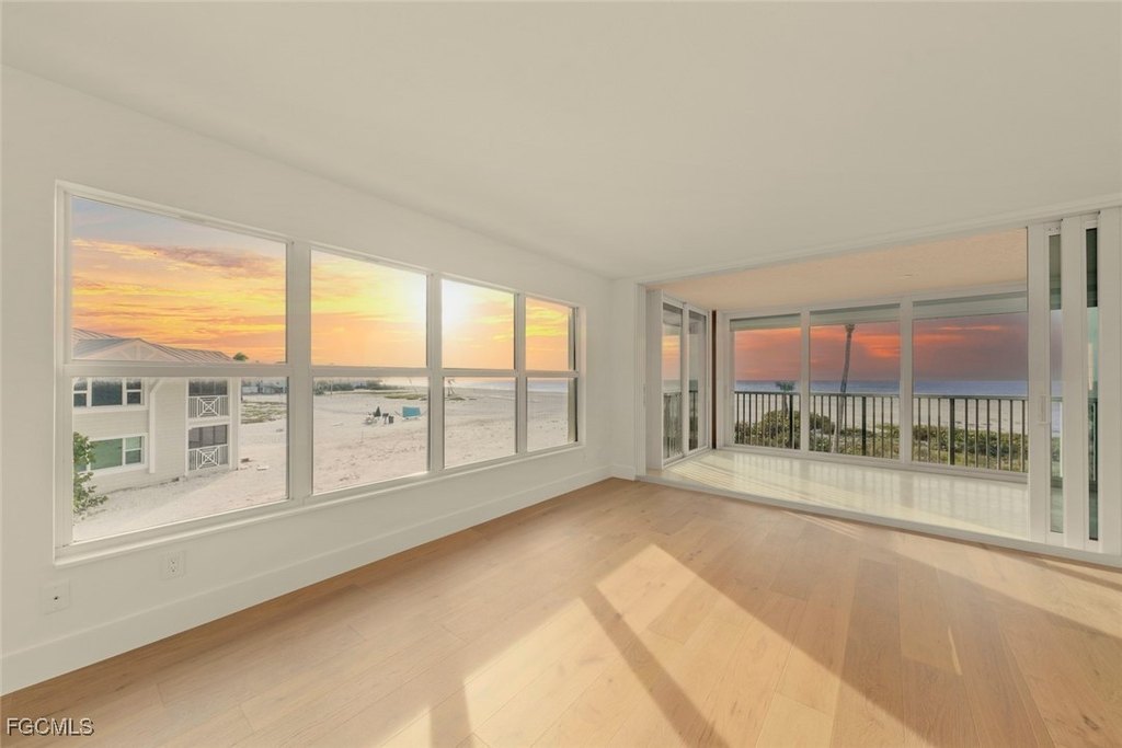 Sanibel, Florida, 33957, United States, 3 Bedrooms Bedrooms, ,3.5 BathroomsBathrooms,Residential,Forsale,2004792