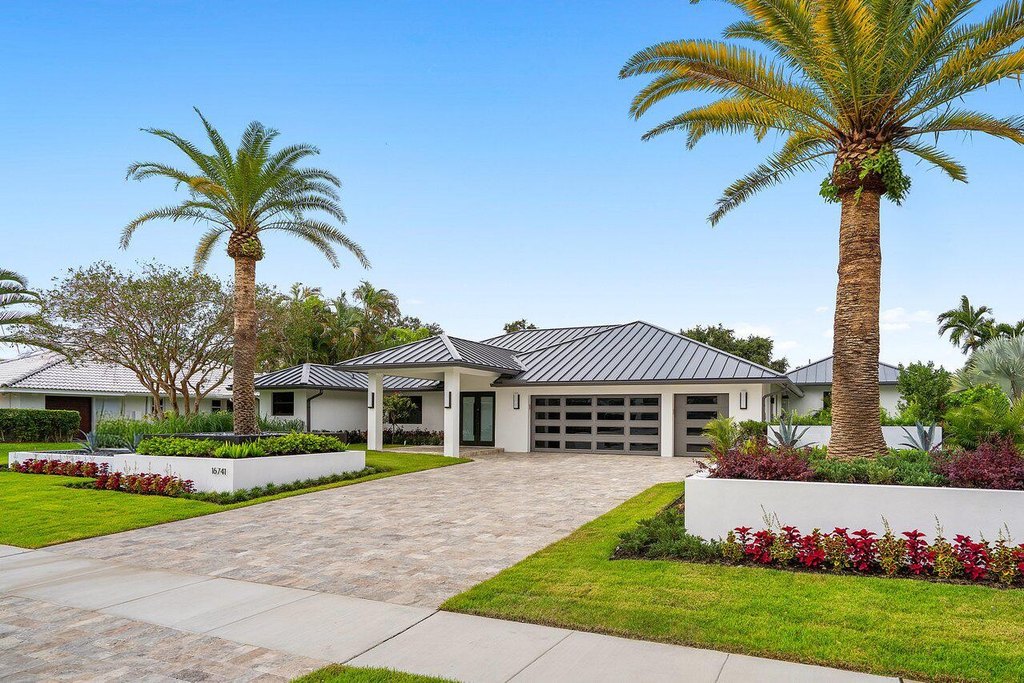 Delray Beach, Florida, 33445, United States, 4 Bedrooms Bedrooms, ,4.5 BathroomsBathrooms,Residential,Forsale,1952520