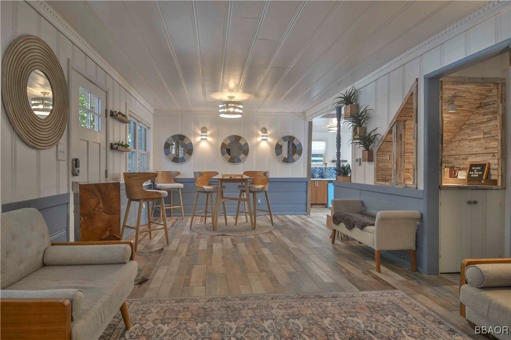 Lake Arrowhead, California, 92352, United States, 2 Bedrooms Bedrooms, ,2 BathroomsBathrooms,Residential,Forsale,1886279