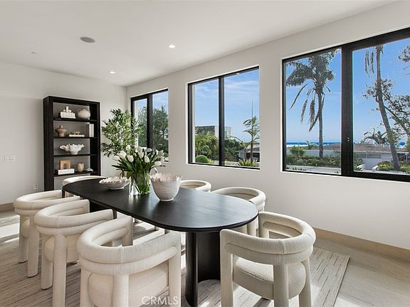 Newport Beach, California, 92663, United States, 5 Bedrooms Bedrooms, ,5 BathroomsBathrooms,Residential,Forsale,2009211
