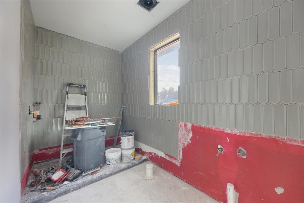 Fort Lauderdale, Florida, 33305, United States, 5 Bedrooms Bedrooms, ,5.5 BathroomsBathrooms,Residential,Forsale,1968285