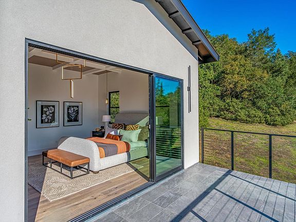 Healdsburg, California, 95448, United States, 5 Bedrooms Bedrooms, ,4 BathroomsBathrooms,Residential,Forsale,2004748