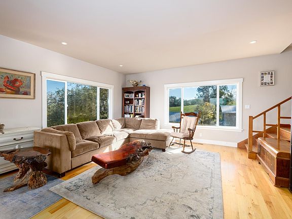 Penngrove, California, 94951, United States, 4 Bedrooms Bedrooms, ,1 BathroomBathrooms,Residential,Forsale,2004746