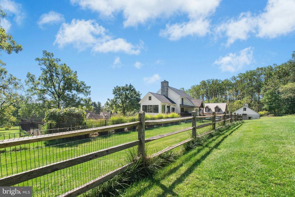 BETHLEHEM, Pennsylvania, 18015, United States, 4 Bedrooms Bedrooms, ,4.5 BathroomsBathrooms,Residential,Forsale,2009530