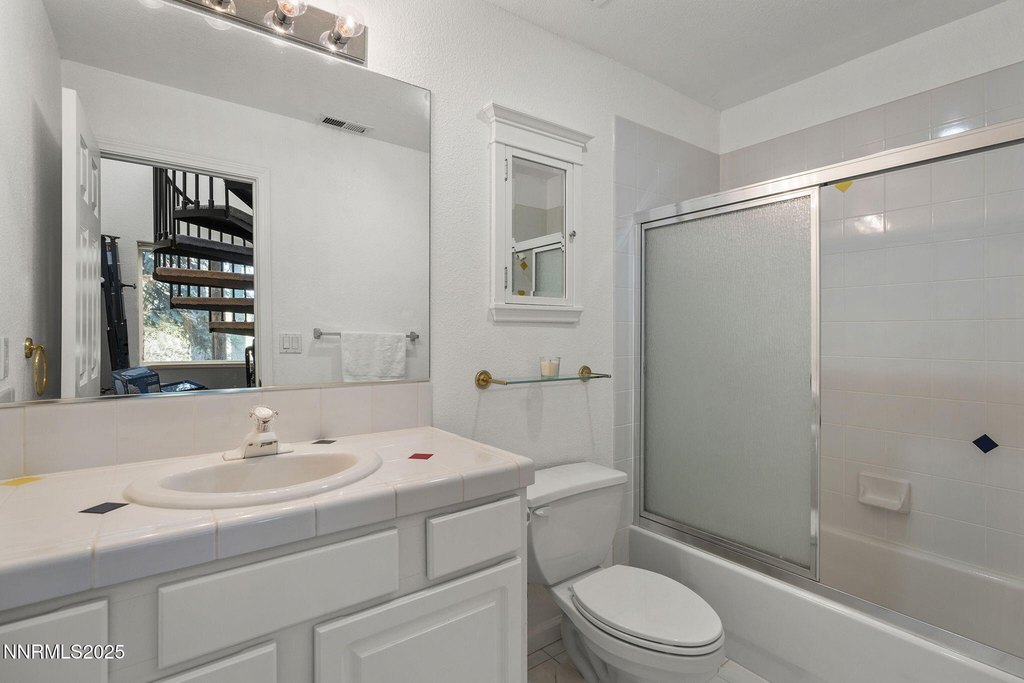 Reno, Nevada, 89511, United States, 3 Bedrooms Bedrooms, ,3.5 BathroomsBathrooms,Residential,Forsale,2012829