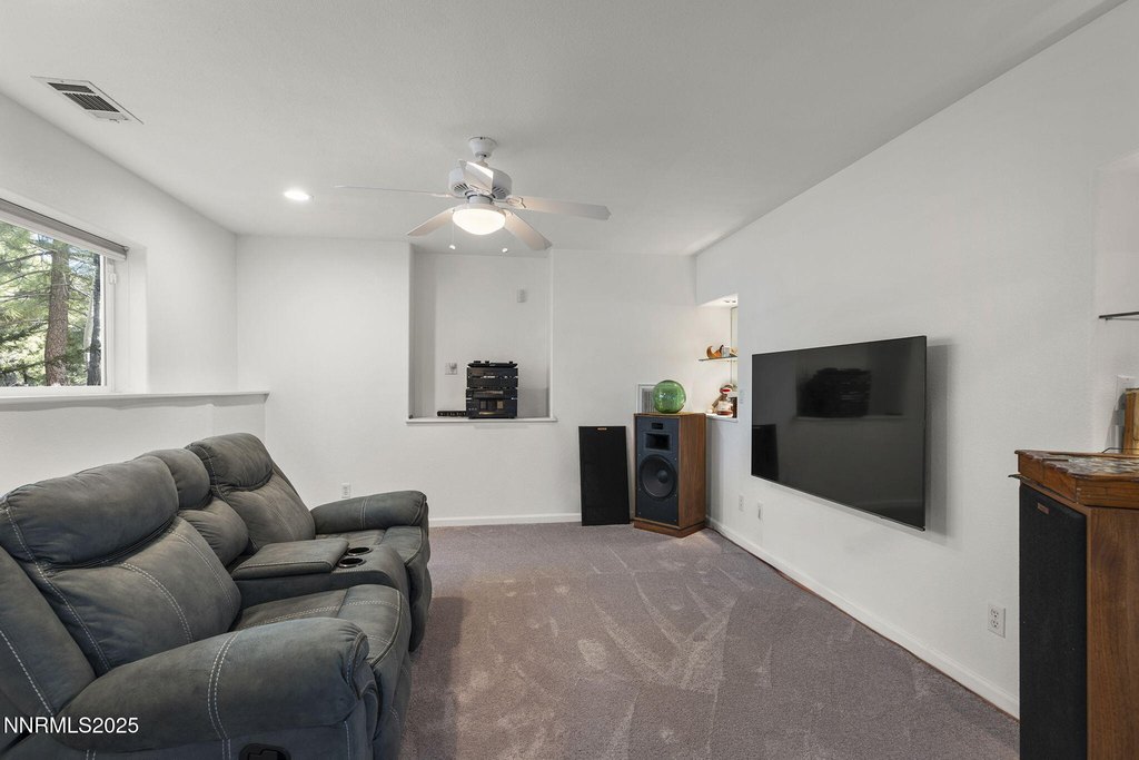 Reno, Nevada, 89511, United States, 3 Bedrooms Bedrooms, ,3.5 BathroomsBathrooms,Residential,Forsale,2012829