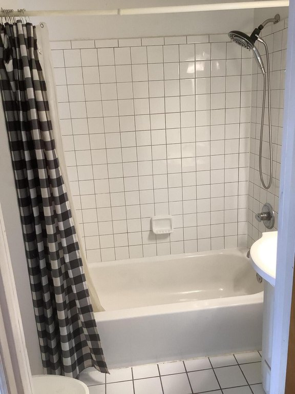 Hixson, Tennessee, 37343, United States, 4 Bedrooms Bedrooms, ,3.5 BathroomsBathrooms,Residential,Forsale,1995309