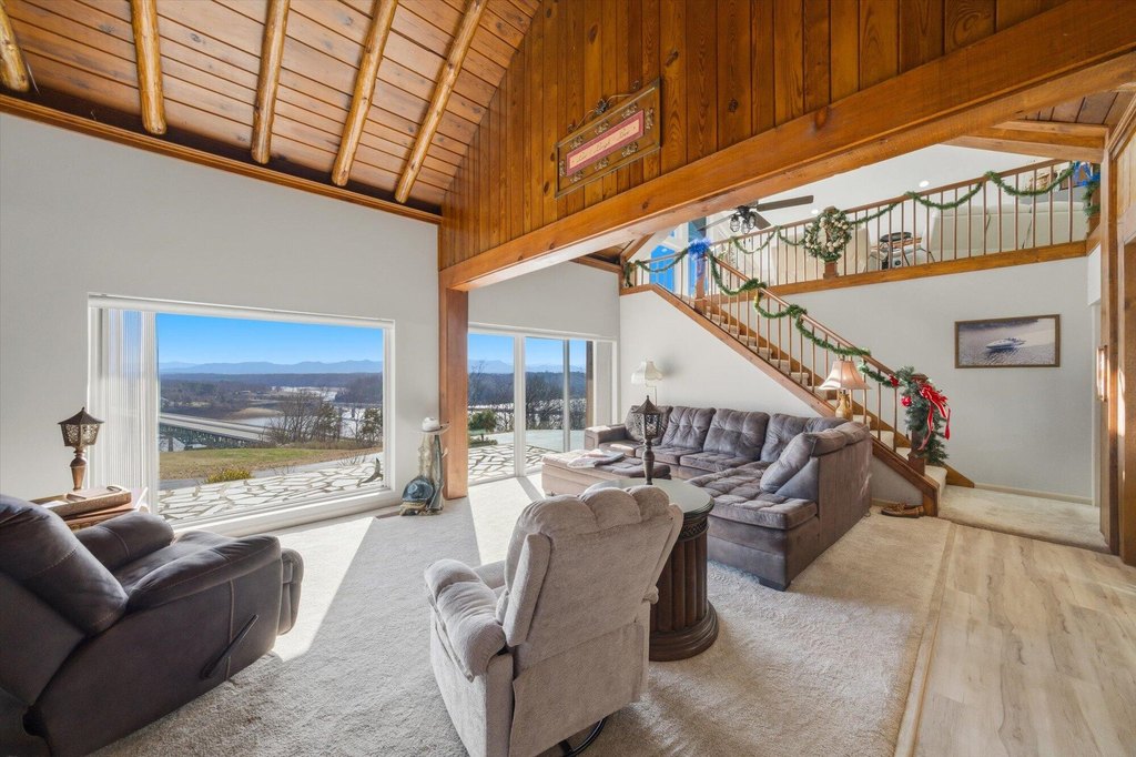 White Pine, Tennessee, 37890, United States, 3 Bedrooms Bedrooms, ,3.5 BathroomsBathrooms,Residential,Forsale,2012711