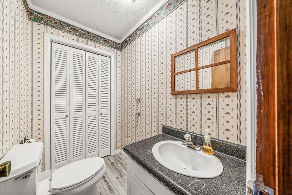 Monroe, Tennessee, 38573, United States, 3 Bedrooms Bedrooms, ,1.5 BathroomsBathrooms,Residential,Forsale,2010937