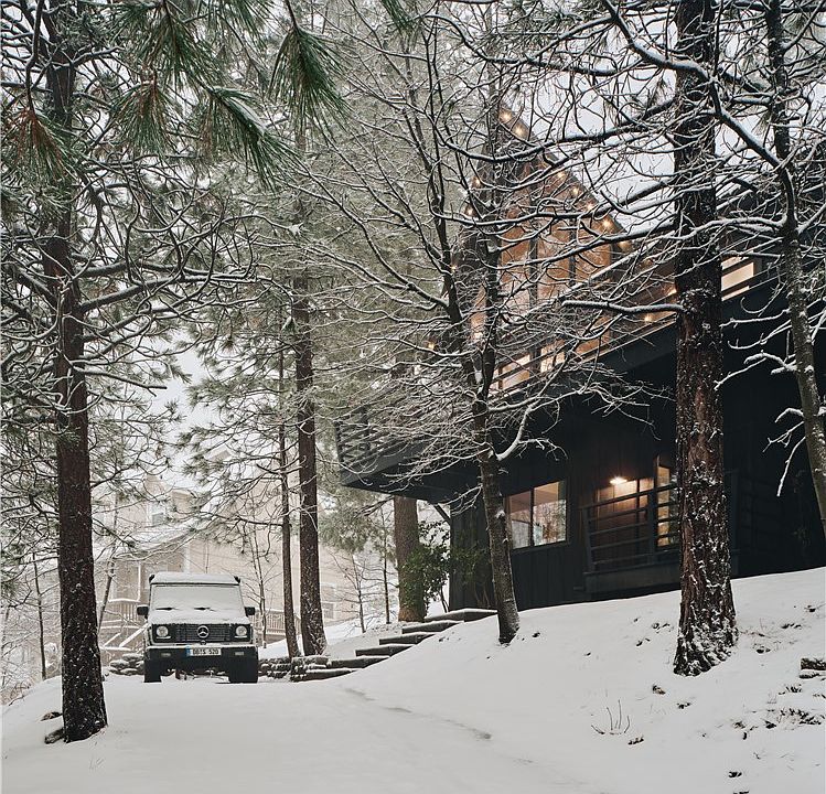 Lake Arrowhead, California, 92352, United States, 3 Bedrooms Bedrooms, ,3 BathroomsBathrooms,Residential,Forsale,2004866