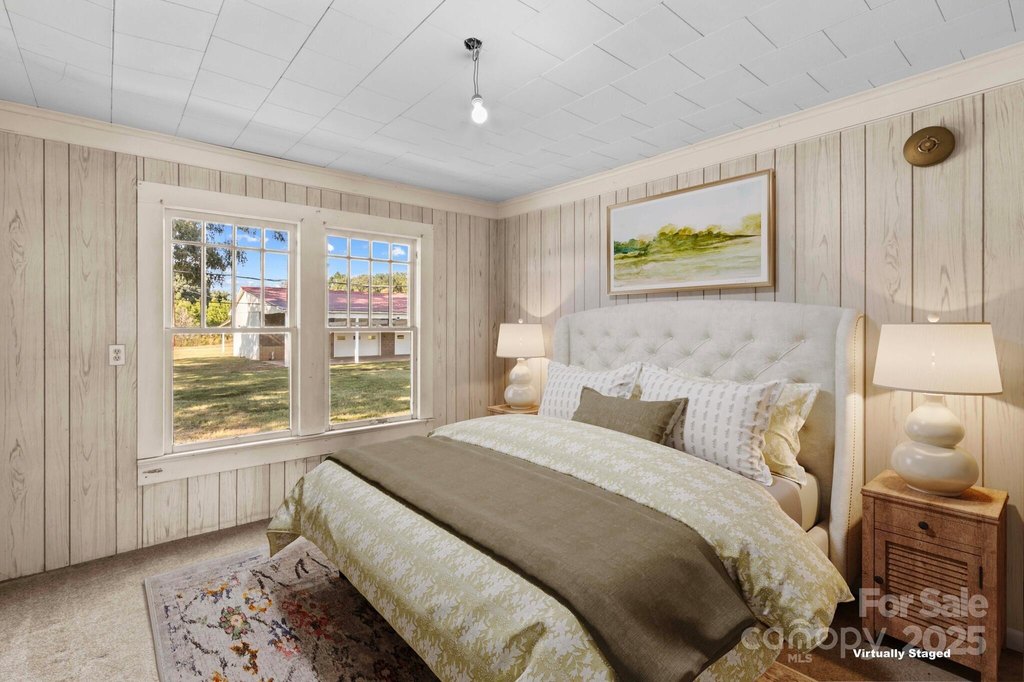 Kannapolis, North Carolina, 28081, United States, 6 Bedrooms Bedrooms, ,4 BathroomsBathrooms,Residential,Forsale,1985977