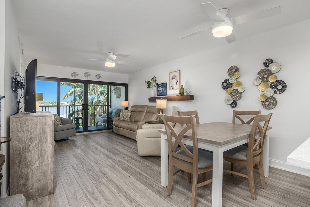 Marco Island, Florida, 34145, United States, 2 Bedrooms Bedrooms, ,2 BathroomsBathrooms,Residential,Forsale,1971940