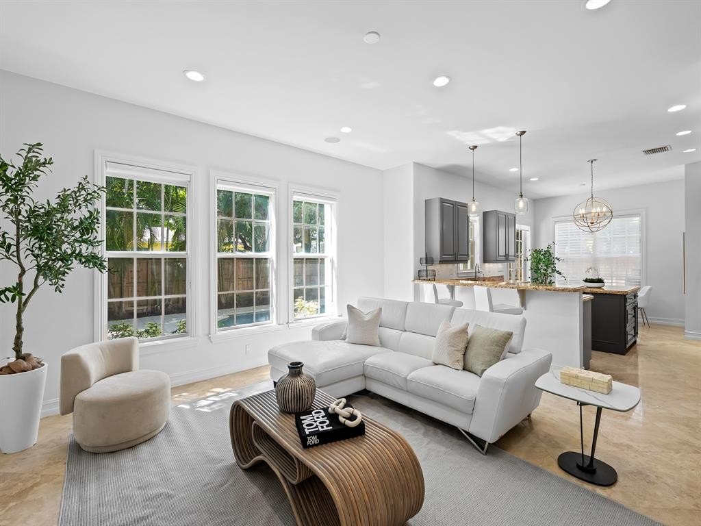 Fort Lauderdale, Florida, 33301, United States, 4 Bedrooms Bedrooms, ,4.5 BathroomsBathrooms,Residential,Forsale,2004498