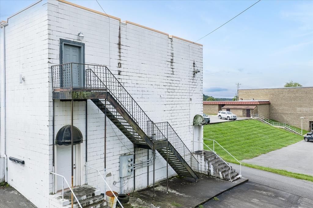 Livingston, Tennessee, 38570, United States, ,Residential,Forsale,1968521