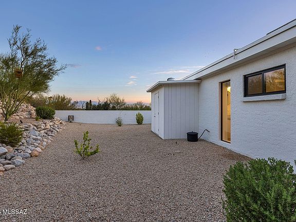 Tucson, California, 85718, United States, 3 Bedrooms Bedrooms, ,2 BathroomsBathrooms,Residential,Forsale,1963519