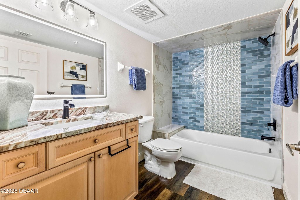 Daytona Beach Shores, Florida, 32118, United States, 3 Bedrooms Bedrooms, ,3 BathroomsBathrooms,Residential,Forsale,1990137