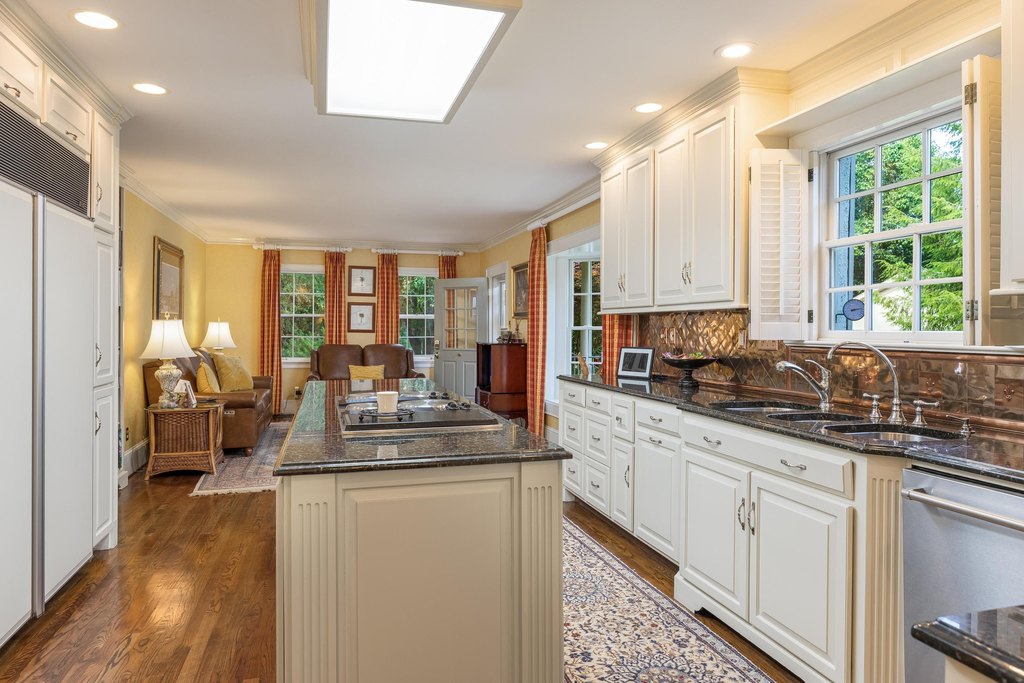 Cleveland, Tennessee, 37312, United States, 5 Bedrooms Bedrooms, ,3.5 BathroomsBathrooms,Residential,Forsale,1995352