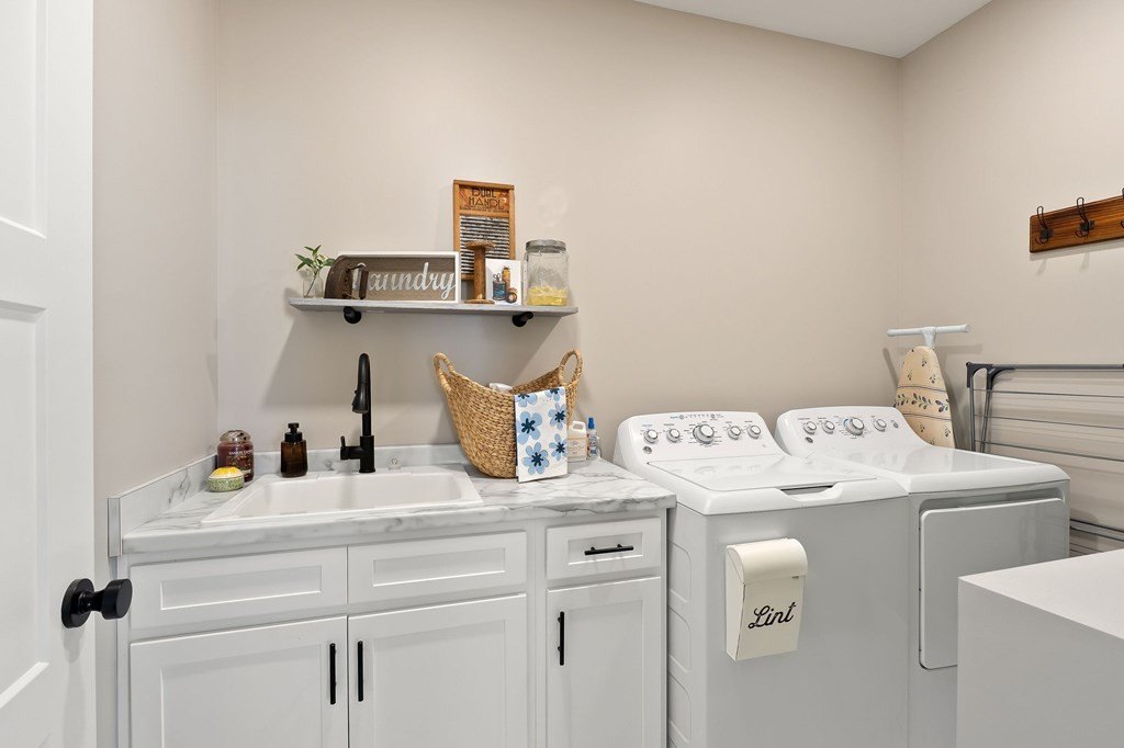 Cookeville, Tennessee, 38501, United States, 3 Bedrooms Bedrooms, ,2.5 BathroomsBathrooms,Residential,Forsale,1996610