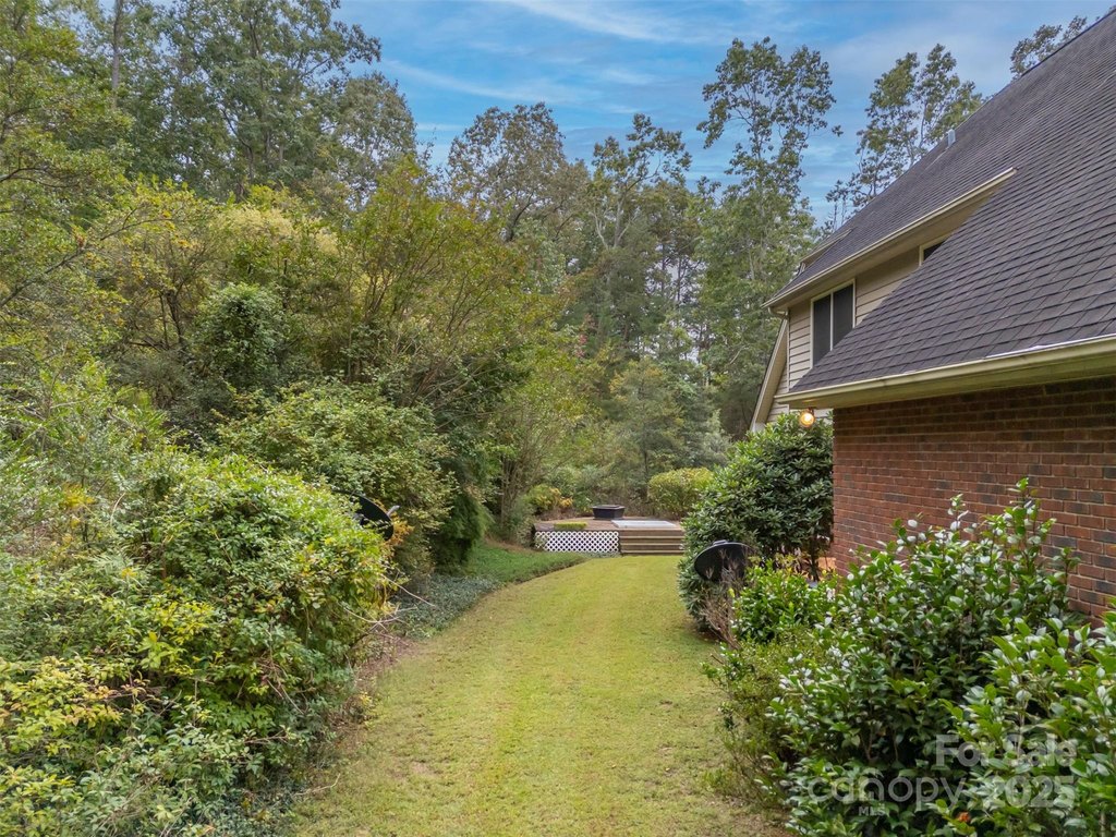 Bostic, North Carolina, 28018, United States, 3 Bedrooms Bedrooms, ,2.5 BathroomsBathrooms,Residential,Forsale,1985988