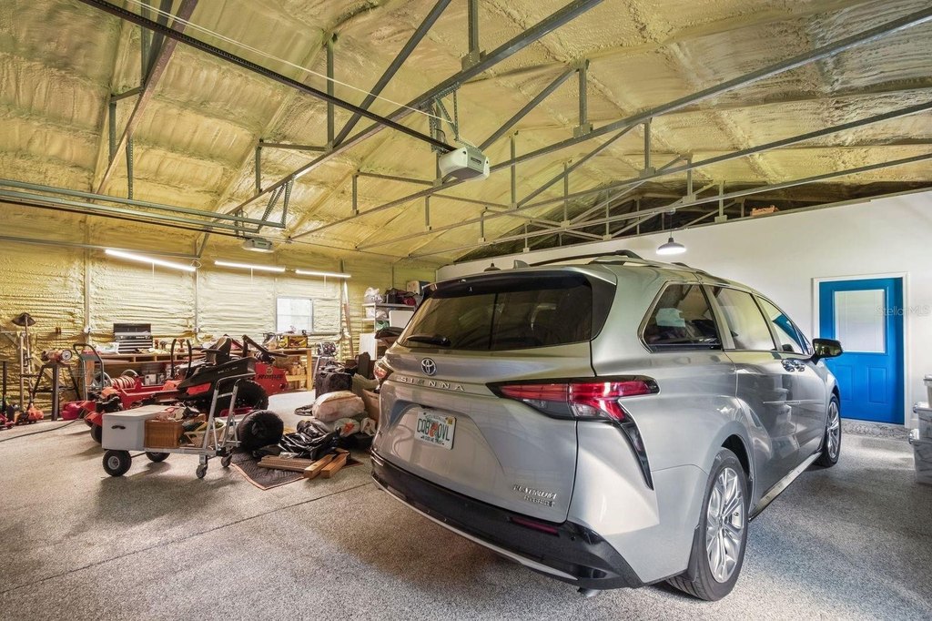 REDDICK, Florida, 32686, United States, 4 Bedrooms Bedrooms, ,4 BathroomsBathrooms,Residential,Forsale,1969786