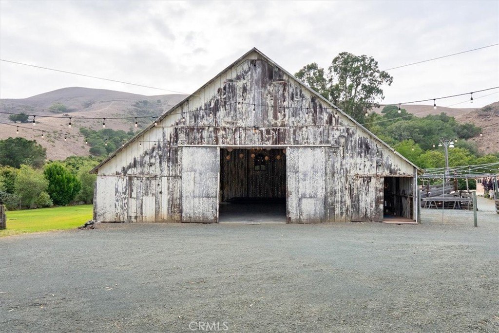 Cayucos, California, 93430, United States, 7 Bedrooms Bedrooms, ,7.5 BathroomsBathrooms,Residential,Forsale,1967186