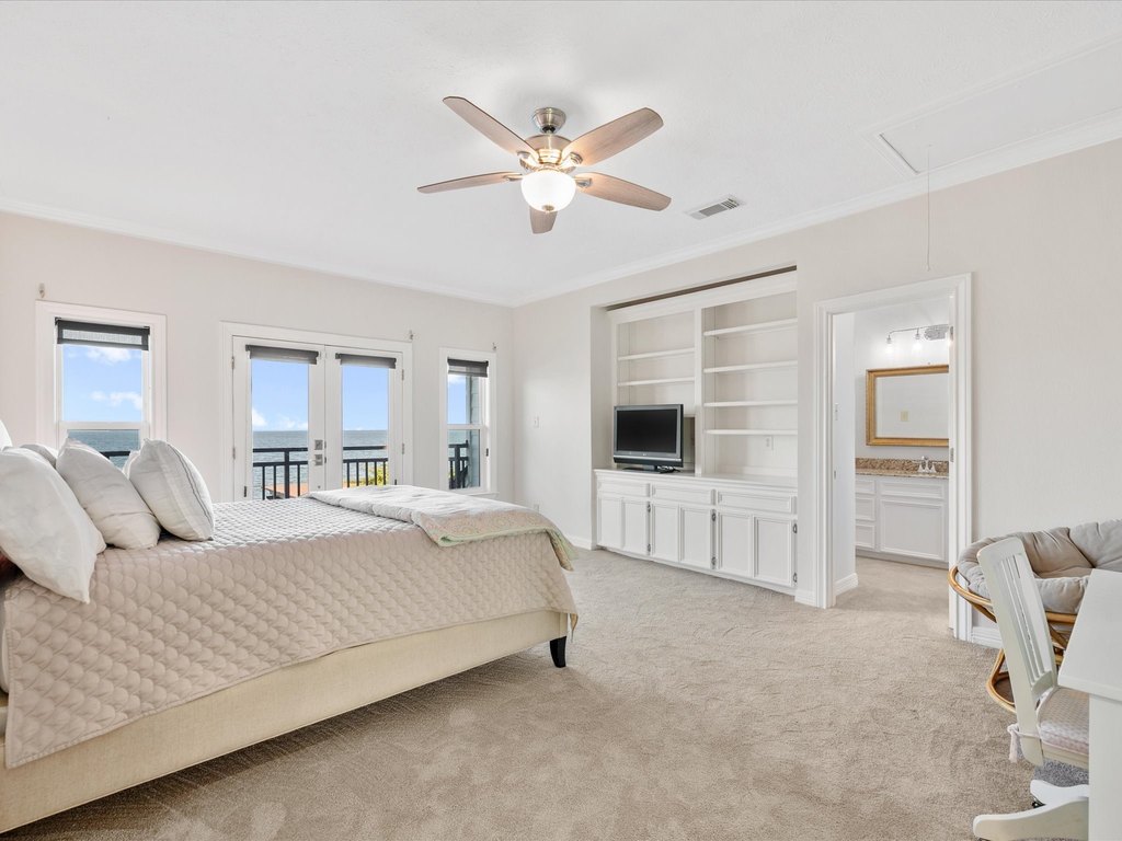 La Porte, Texas, 77571, United States, 4 Bedrooms Bedrooms, ,3.5 BathroomsBathrooms,Residential,Forsale,1973422