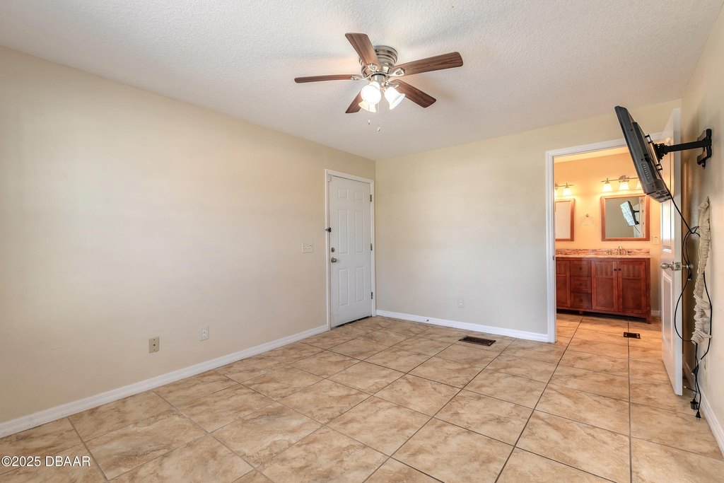 Daytona Beach, Florida, 32118, United States, 5 Bedrooms Bedrooms, ,3 BathroomsBathrooms,Residential,Forsale,1964573 Daytona Beach, Florida, 32118, United States, 5 Bedrooms Bedrooms, ,3 BathroomsBathrooms,Residential,Forsale,1964573